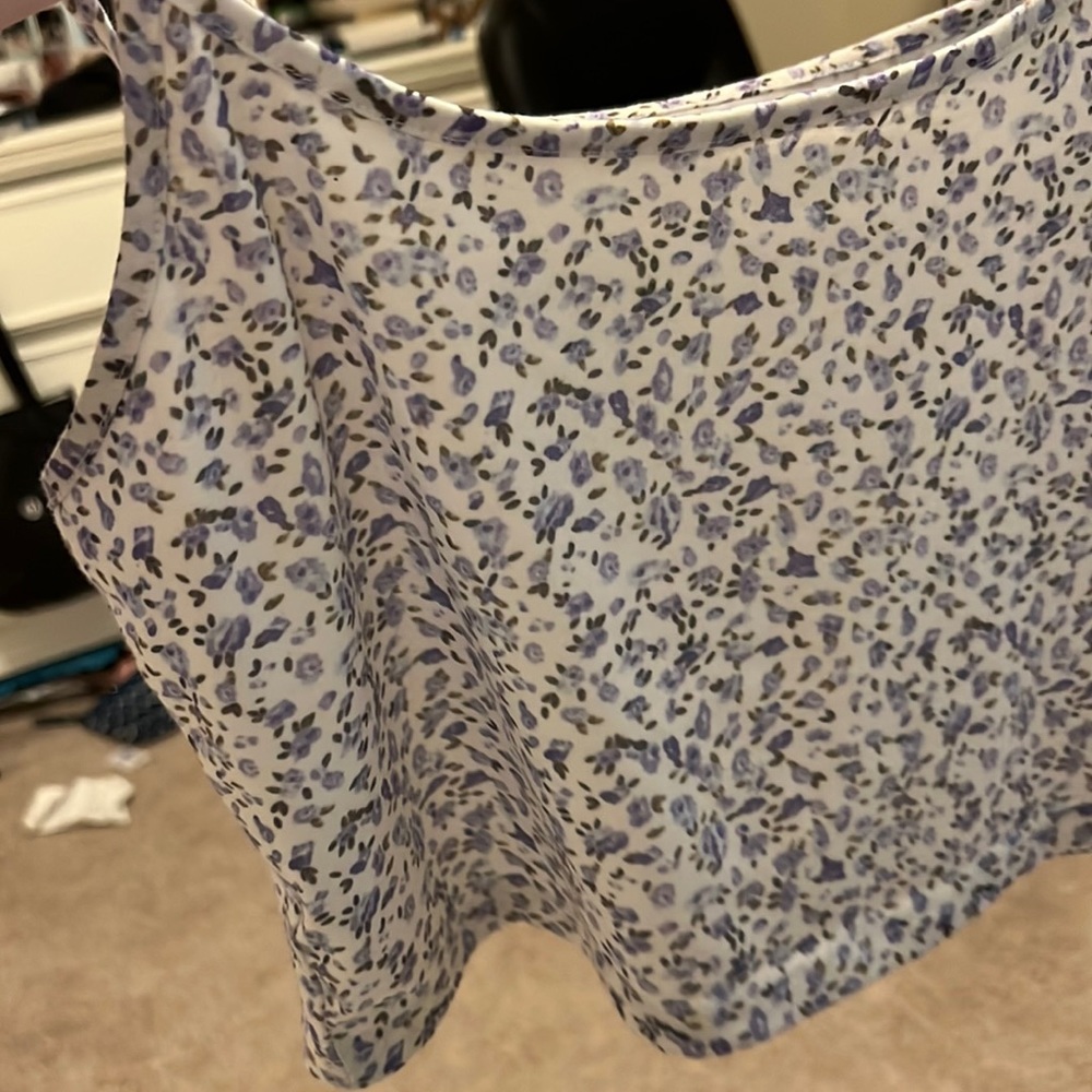 No Brand. Idk where i got it.